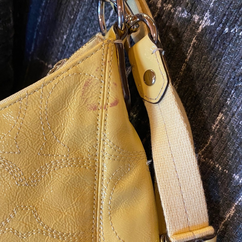 Yellow Coach Patent Leather handbag - Picture 6 of 9